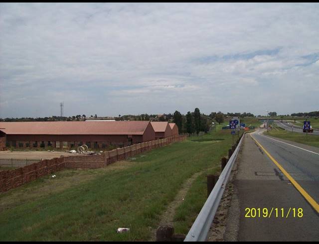 4,000M² WAREHOUSE FOR SALE IN WITPOORT ESTATES